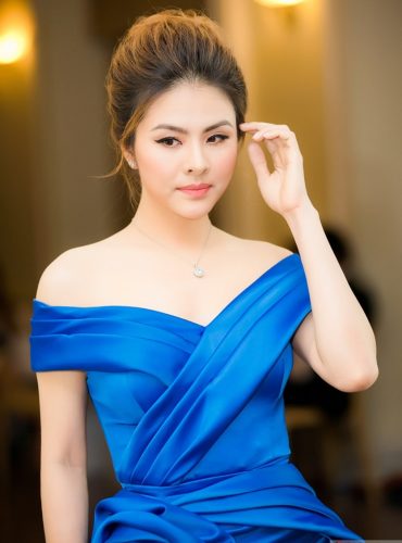 Diễn viên Vân Trang đẹp như người mẫu