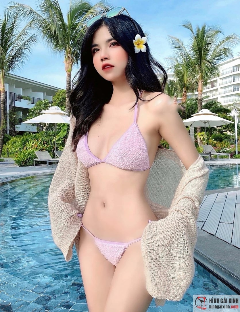 Bộ ảnh Mai Dora mặc bikini đẹp hoàn mỹ